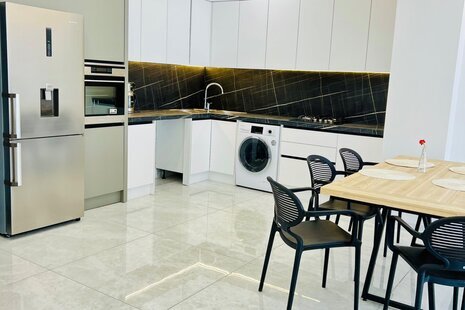 آپارتمان مبله دوخواب دیاران دلوکس در کیش