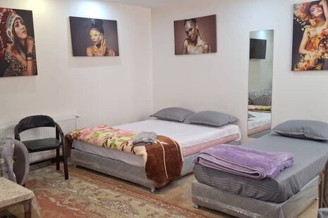 سوئیت گل زنبق 1 در گرمدره