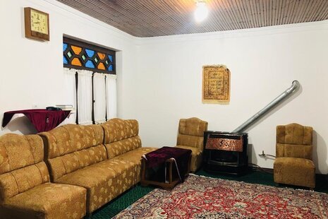 واحد مبله تکخواب در طبقه اول در ماسال