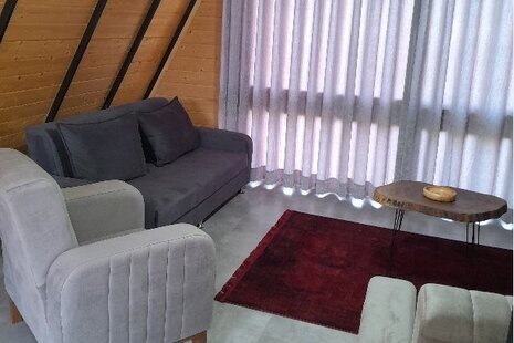 کلبه سوئیسی دوبلکس تک خواب نیلا در نشتارود