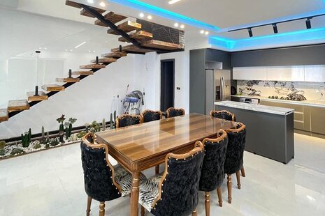 ویلا تریپلکس 6 خواب استخردارVIP در ایزدشهر