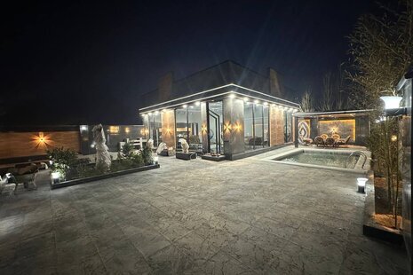 ویلا استخردار مبله دوخواب اهورا در کردان