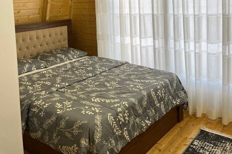 کلبه سوئدی دوبلکس تکخواب باغ پدری در سوادکوه