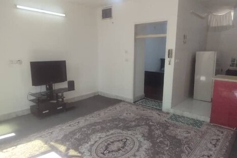 آپارتمان تک خواب میثم طبقه اول در اصفهان