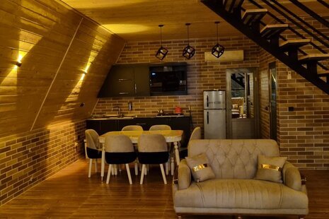 کلبه سوئیسی مبله دوخواب اشکان 3 در رامسر