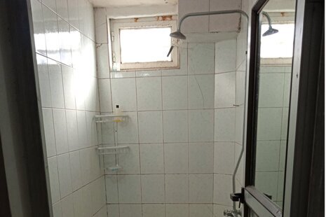واحد تکخواب در طبقه همکف ویلای کلاردشت