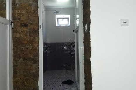 واحد تکخواب در طبقه دوم ویلا ماهیان در علی آباد