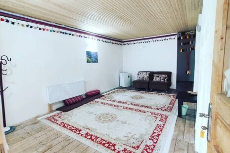 اتاق 1 در اقامتگاه بومگردی در شفت