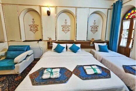 اتاق گلدخت در هتل اصفهان