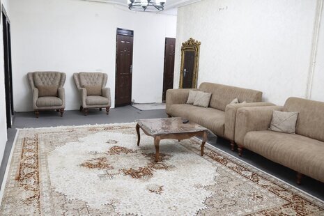 آپارتمان مبله دو خواب همکف پارسیا در مشهد