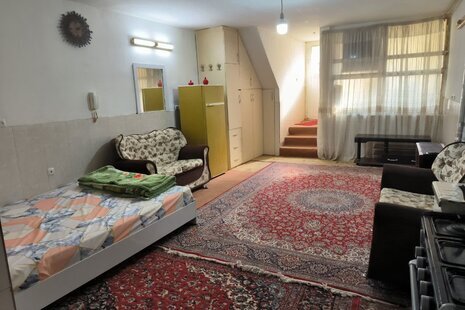 سوئیت 70 متری همکف گلشن در اصفهان