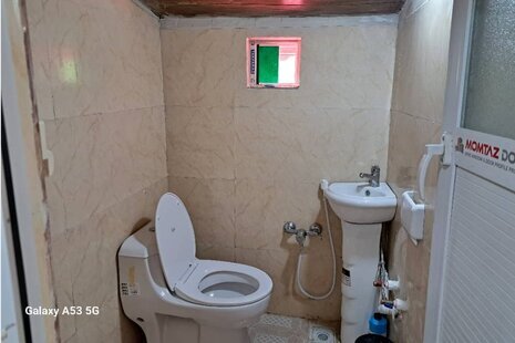 واحد مبله تکخواب در طبقه اول ویلا در شفت