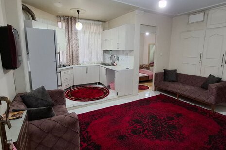 آپارتمان مبله تکخواب اقامتی ثمین در جمهوری