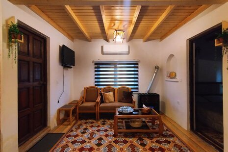 کلبه چوبی دوخواب گیلداد مبله در رشت