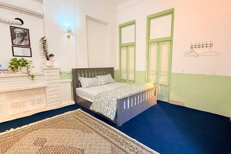 اتاق استاد صائب در اقامتگاه بومگردی اصفهان