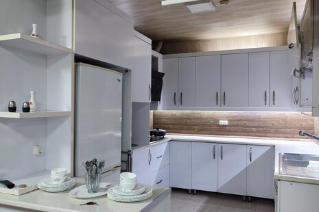 آپارتمان مبله دو خوابه طبقه اول شریف در مشهد