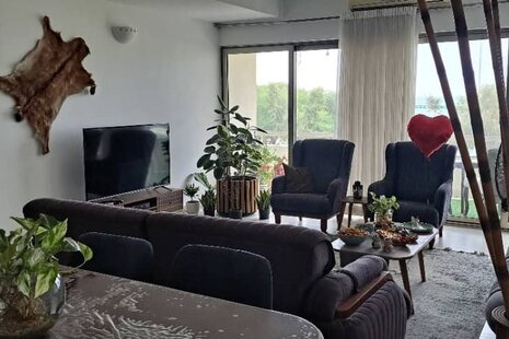 آپارتمان تکخواب مبله ساحلی در کیش