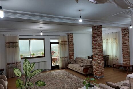 واحد درطبقه اول در تنکابن