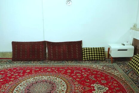 سوئیت 45 متری طبرسی در مشهد