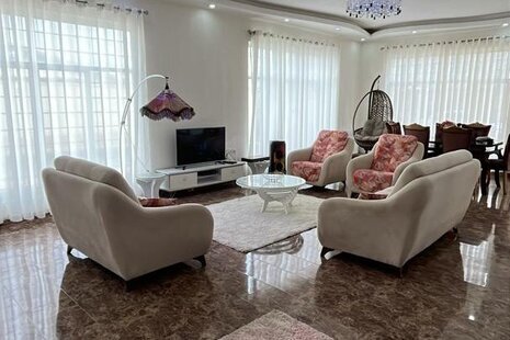 ویلا دوخواب استخردار چهارفصل عسل در ساوجبلاغ