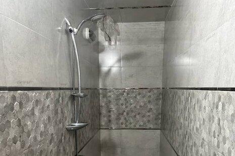 ویلا استخر روباز دوخواب در چهارباغ