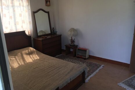 واحد دو خواب در طبقه اول گل شمعدونی در رشت