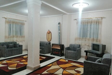 واحد تکخواب در طبقه همکف ویلای دیلمان