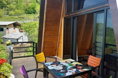 کلبه سوئدی دوبلکس تکخواب باغ پدری در سوادکوه