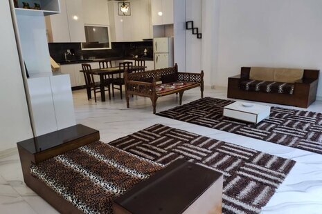 واحد در طبقه همکف ویلا فومن