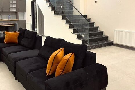 ویلا استخردار تریپلکس سه خواب مدرن ملورا در رودهن