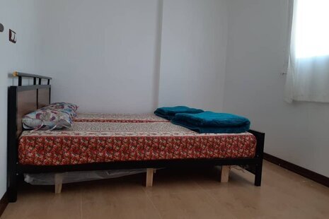 آپارتمان دو خواب مدرس طبقه دوم 3 در همدان