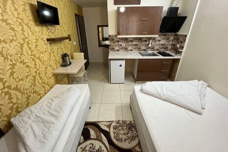 واحد 301 در هتل آپارتمان مشهد