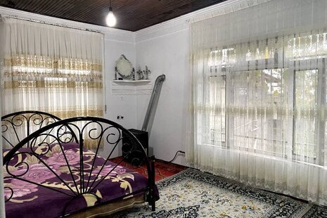 واحد مبله دوخواب در طبقه همکف ویلا یسنا در اسالم