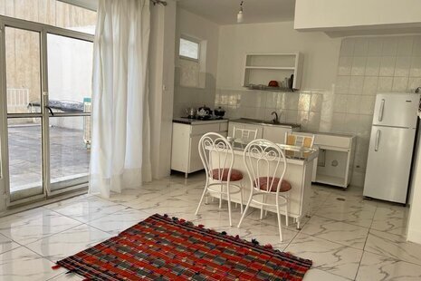 آپارتمان مبله دو خواب در شیراز