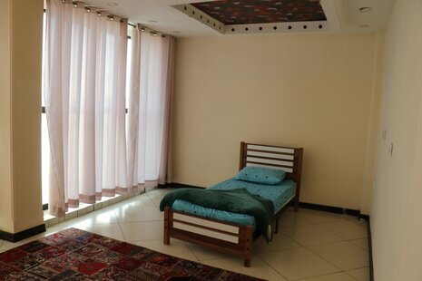 واحد تکخواب مبله در هتل آپارتمان کرمان