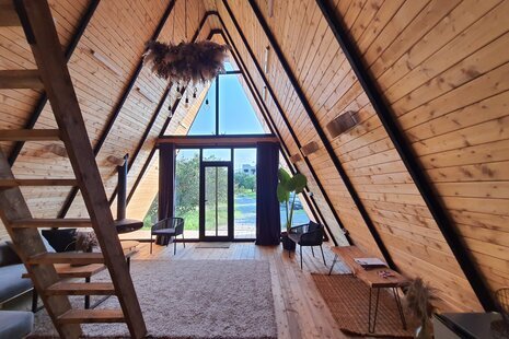 کلبه سوئیسی دوبلکس تکخواب یاشیک کومه در چمستان