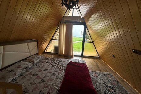 کلبه سوئیسی استخردار سه خواب در سرخرود