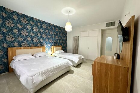 اتاق مبله دوتخت  103 در  فردوسی