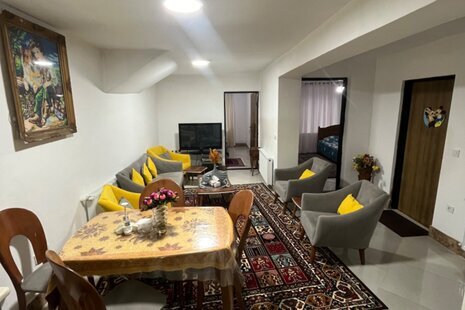 واحد دوخواب امیر در طبقه همکف ویلای کلاردشت