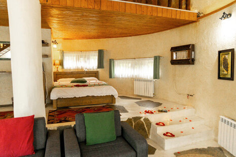 واحد دوبلکس بلوط در اقامتگاه بومگردی تنکابن