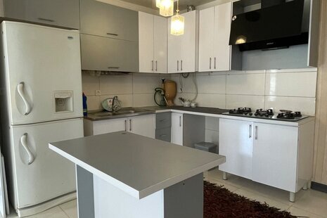 ویلا استخردار دوخواب درختی 1 در چهارباغ