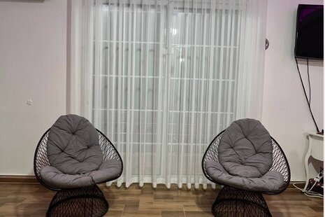 واحد تکخواب در طبقه اول ویلا شفت