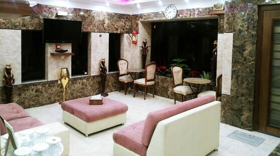 آپارتمان 9 در خانه مسافر گل یاس