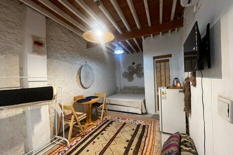 واحد نوادا 4 در بومگردی نقاشه قشم