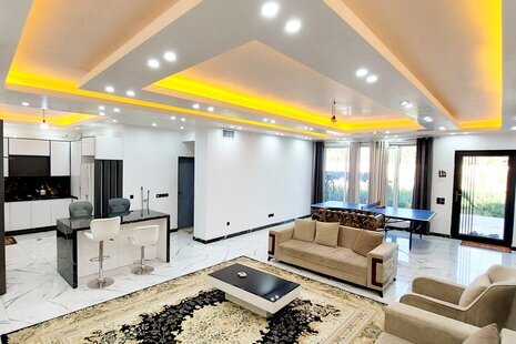 ویلا استخردار دوخواب مبله مهستان در چهارباغ