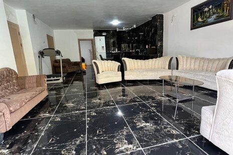 ویلا مبله دوخواب بادیه نشین در باغ بهادران