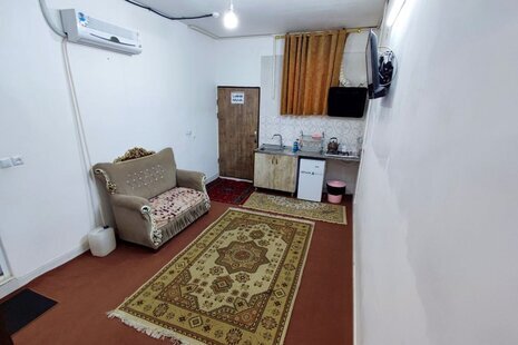 سوئیت آپارتمان آنا 201 در قم