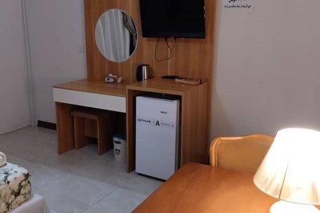 واحد مبله سه نفره مستردار در هتل خیابان فردوسی