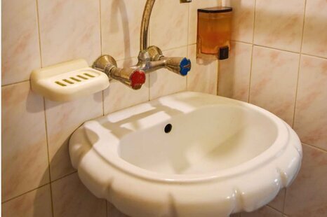 واحد تکخواب 4 نفره در هتل آپارتمان در مشهد