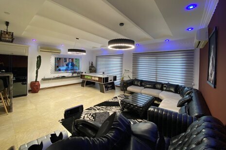 ویلا استخر دار تریپلکس سه خواب سوپر لاکچری در کیش